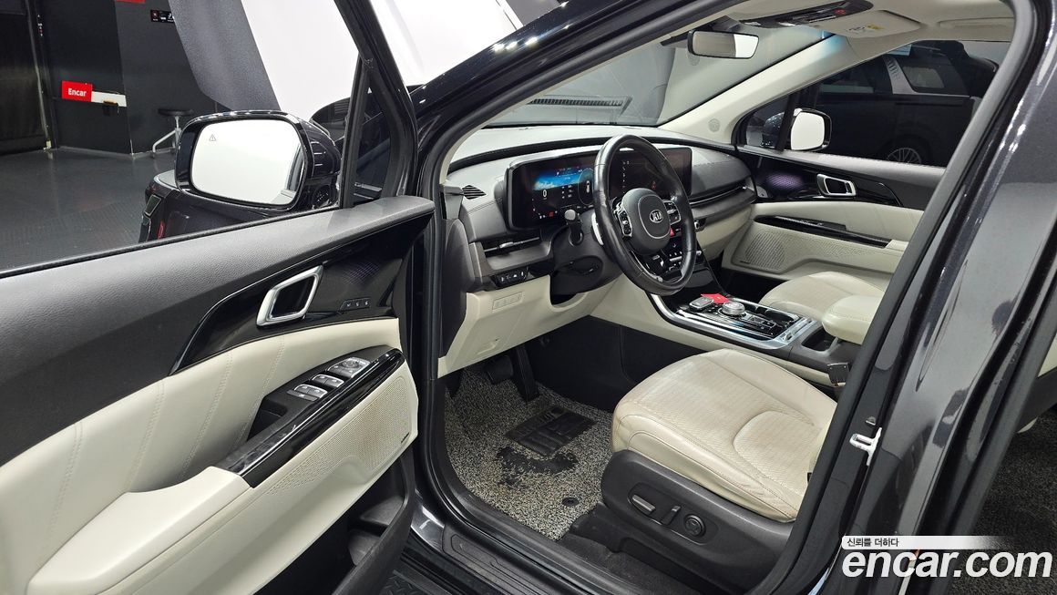 Kia Canival 2021