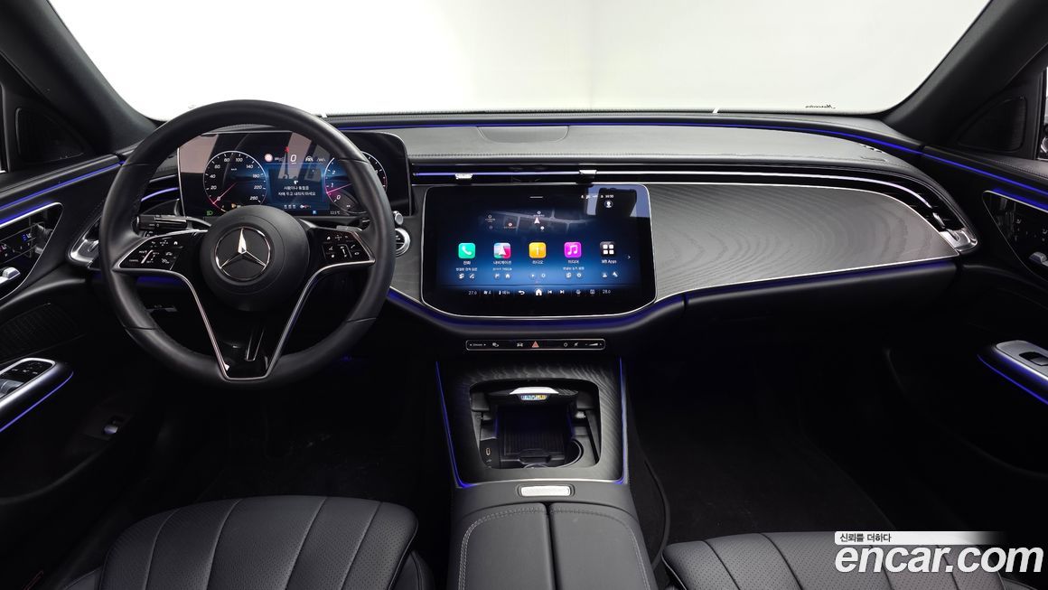 Mercedes-Benz E-Class 2025