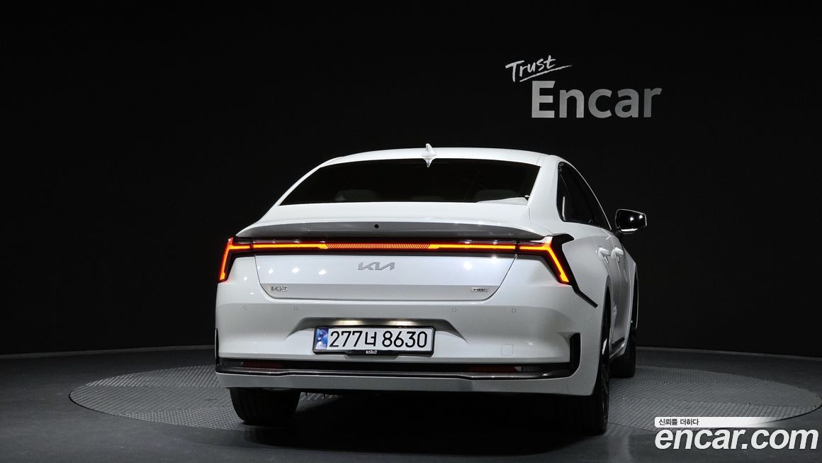 Kia K8 2025