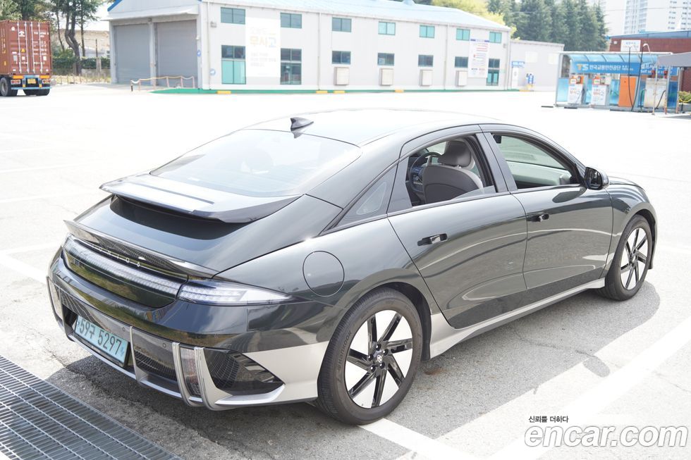Hyundai Ioniq6 2023