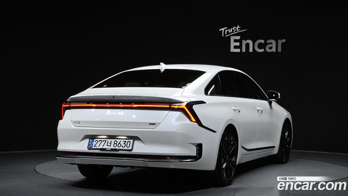 Kia K8 2025