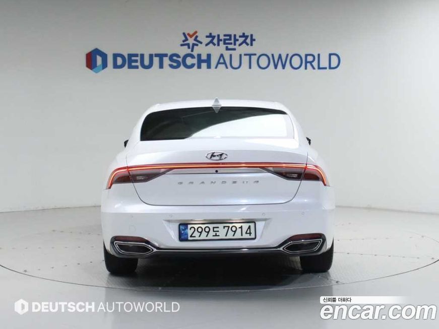 Hyundai Grandeur 2021