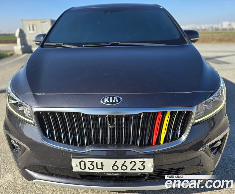 Kia Canival 2019
