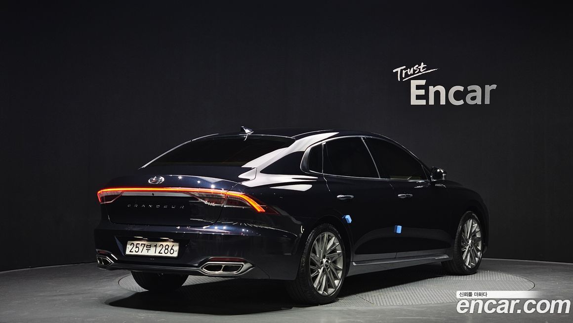 Hyundai Grandeur 2020