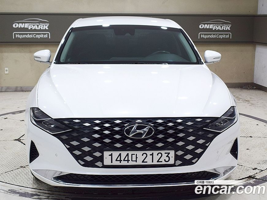 Hyundai Grandeur 2022
