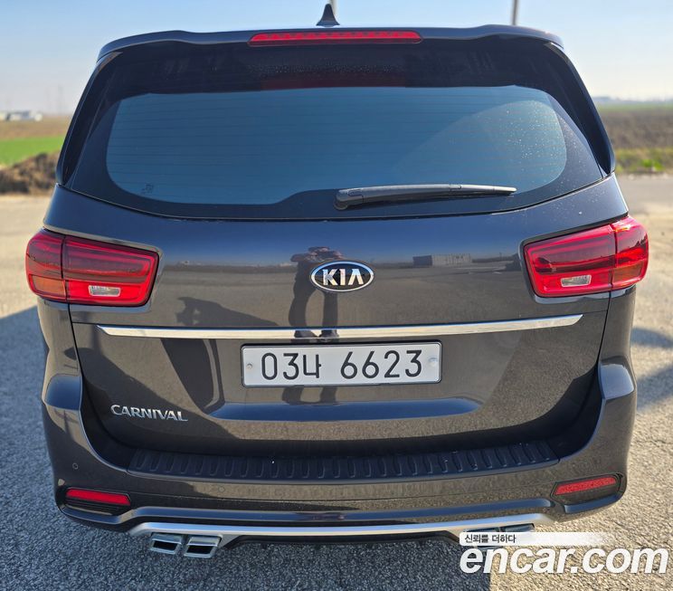 Kia Canival 2019
