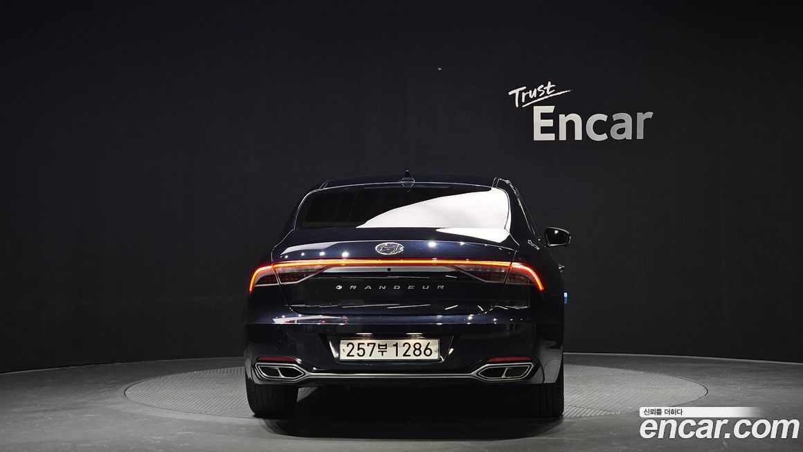 Hyundai Grandeur 2020