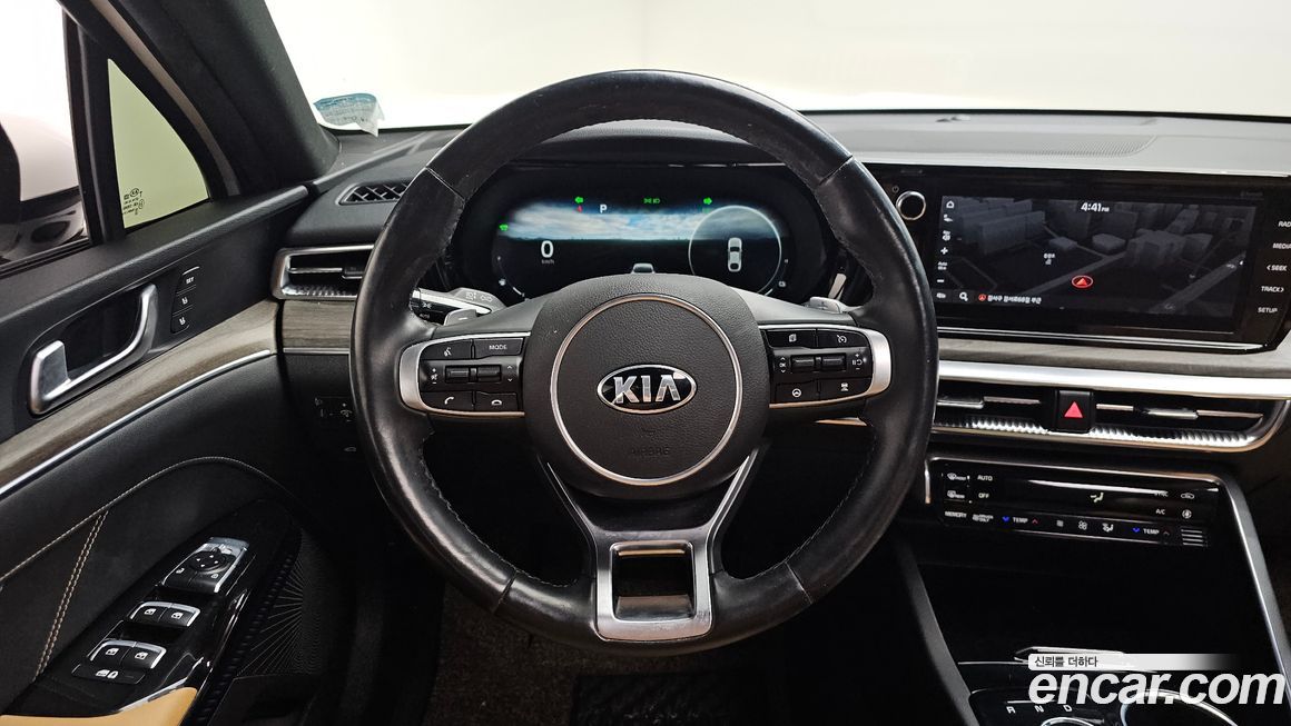 Kia K5 2021
