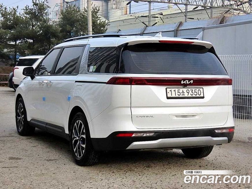Kia Canival 2023