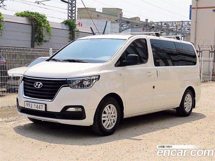Hyundai Starex 2019