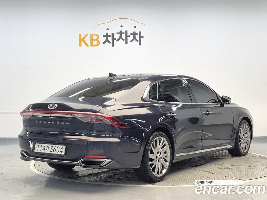Hyundai Grandeur 2020