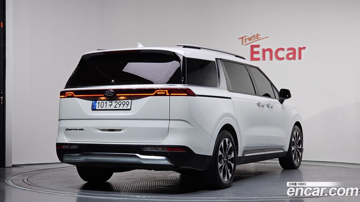 Kia Canival 2021
