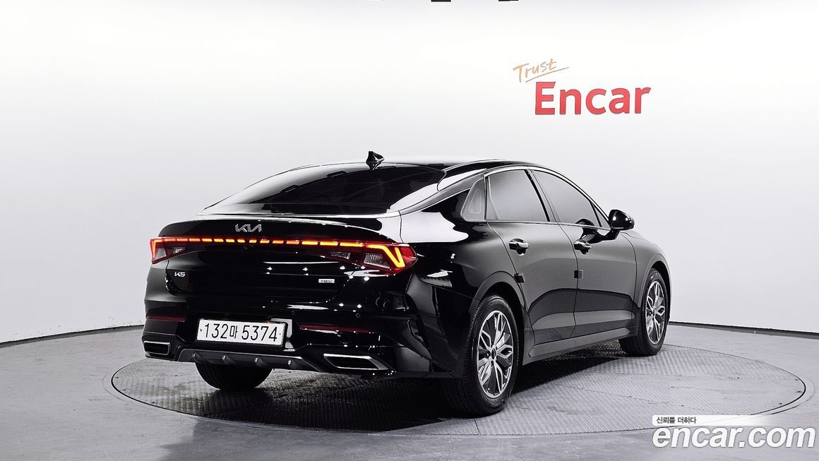 Kia K5 2023