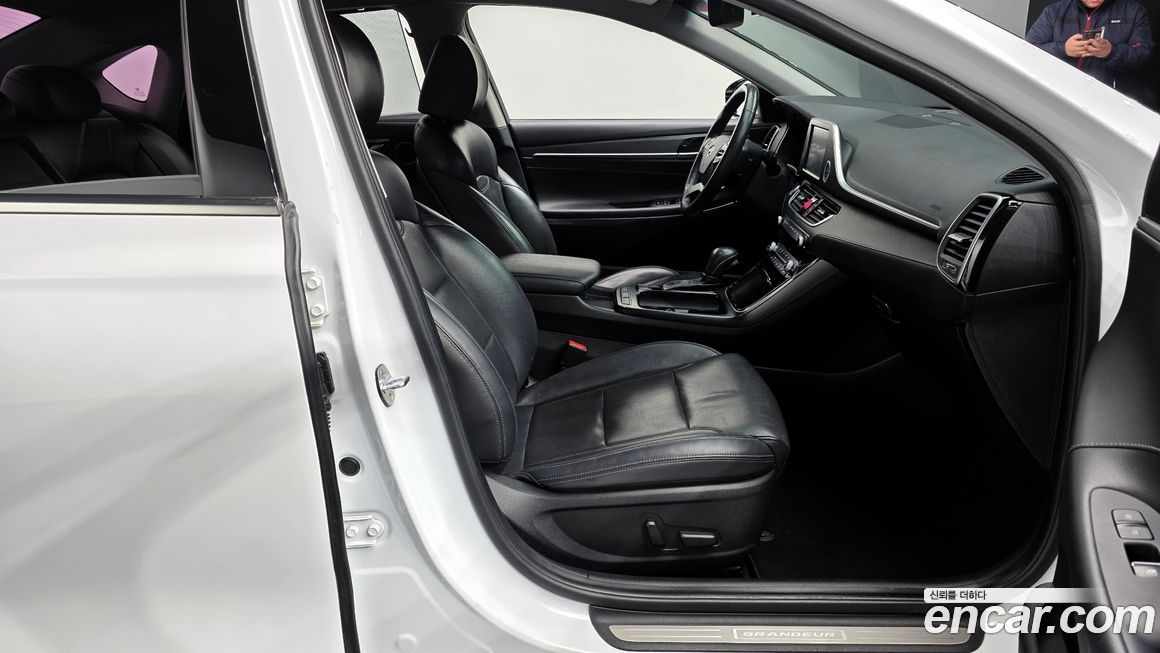 Hyundai Grandeur 2017