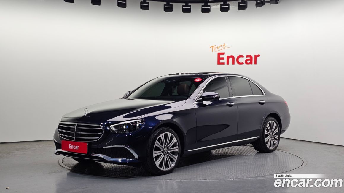 Mercedes-Benz E-Class 2023