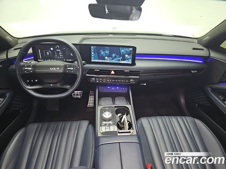 Kia K8 2025