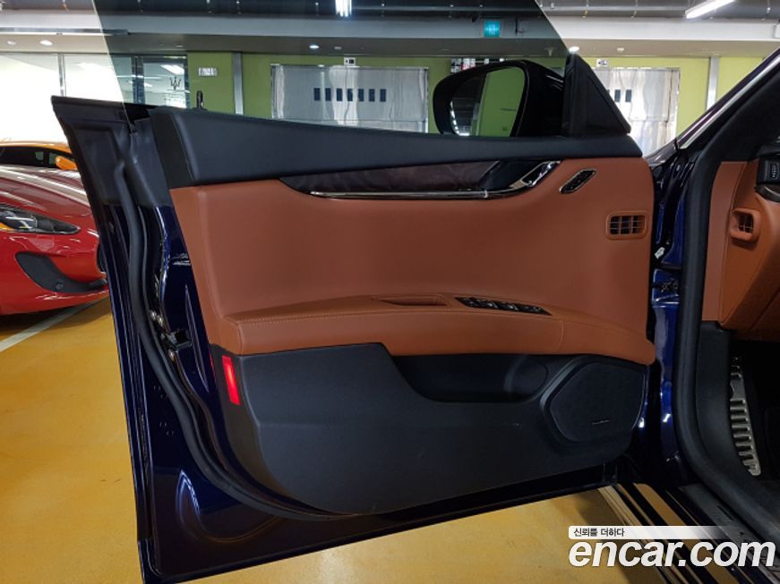 Maserati Quattroporte 2017