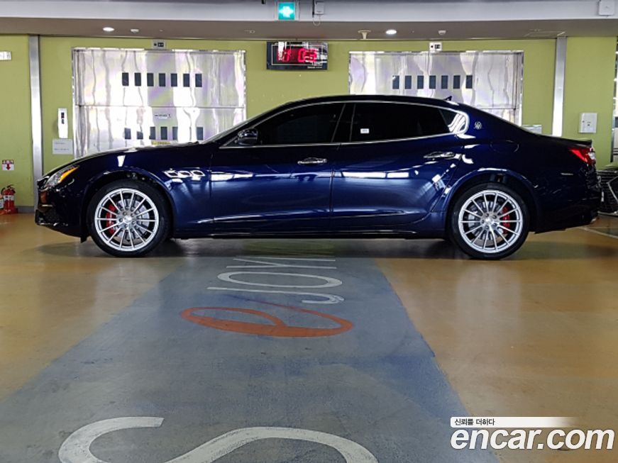 Maserati Quattroporte 2017