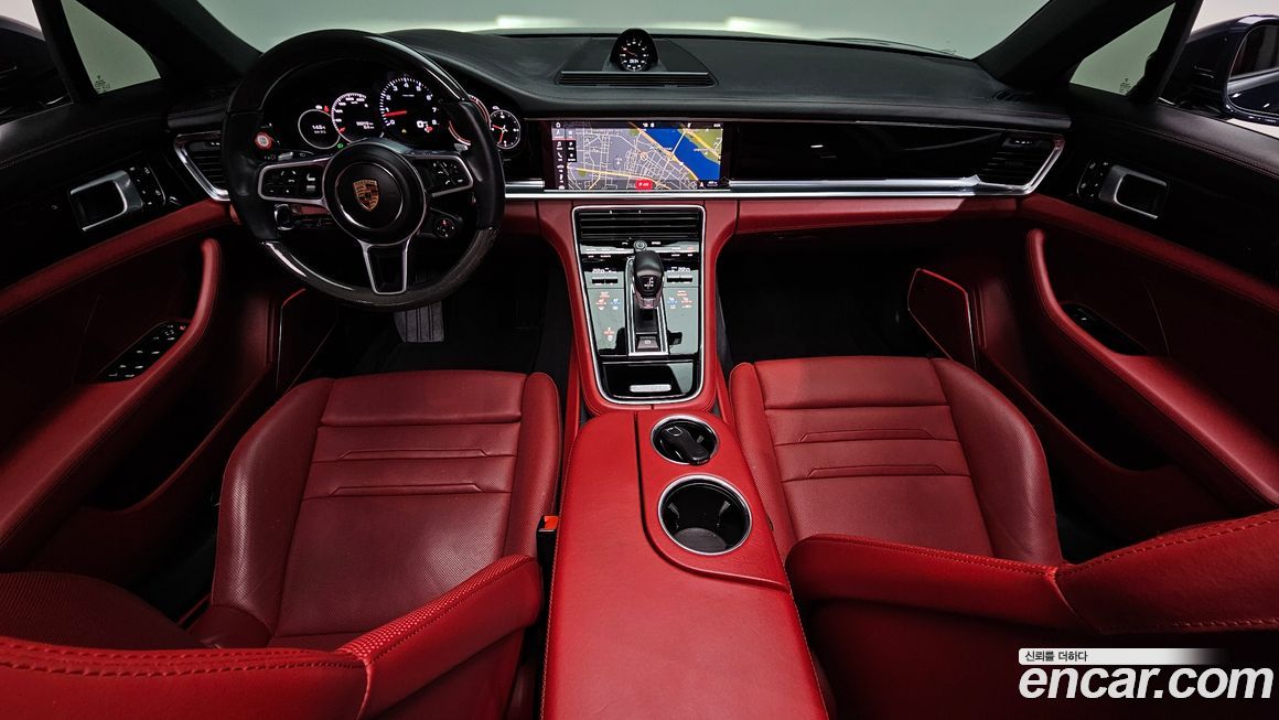 Porsche Panamera 2020