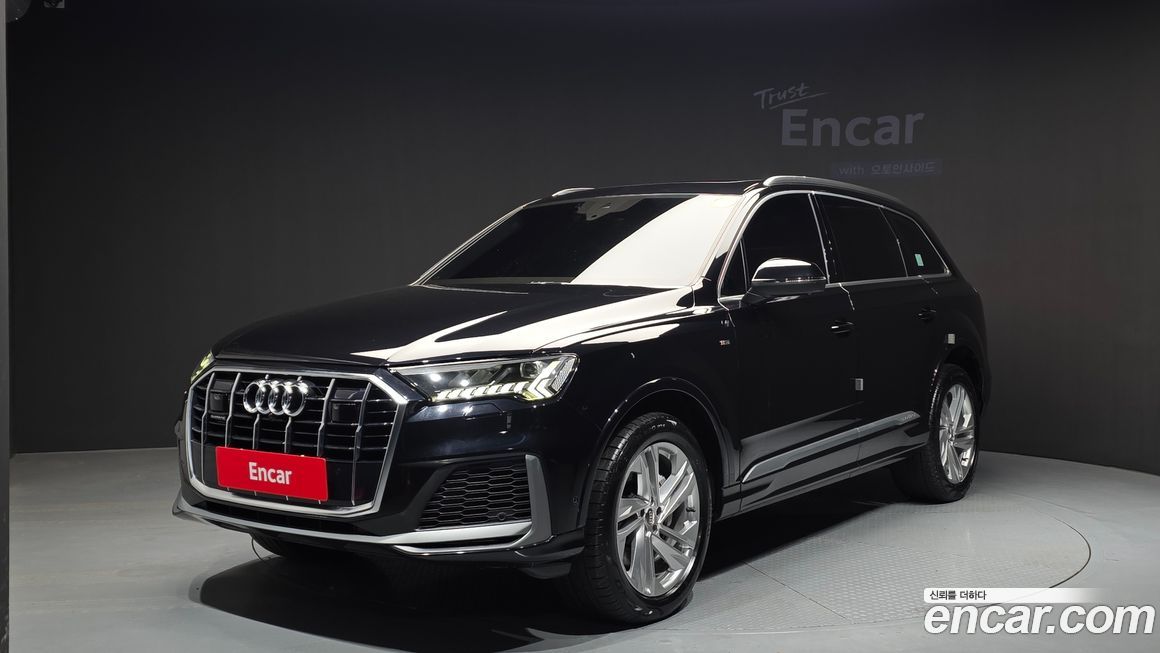 Audi Q7 2021