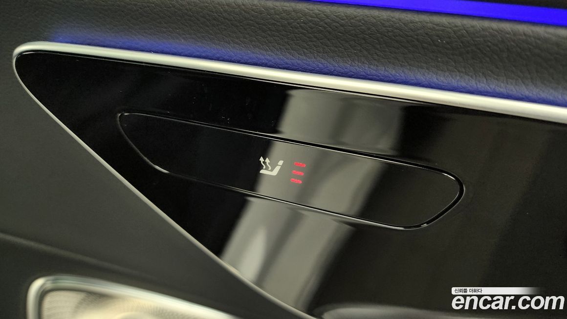 Mercedes-Benz E-Class 2025