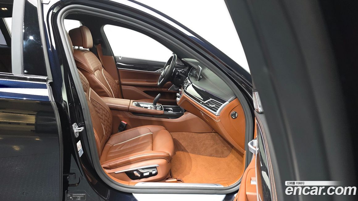 BMW 7-Series 2019