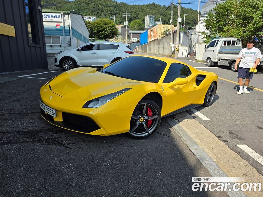 Ferrari 488 2017