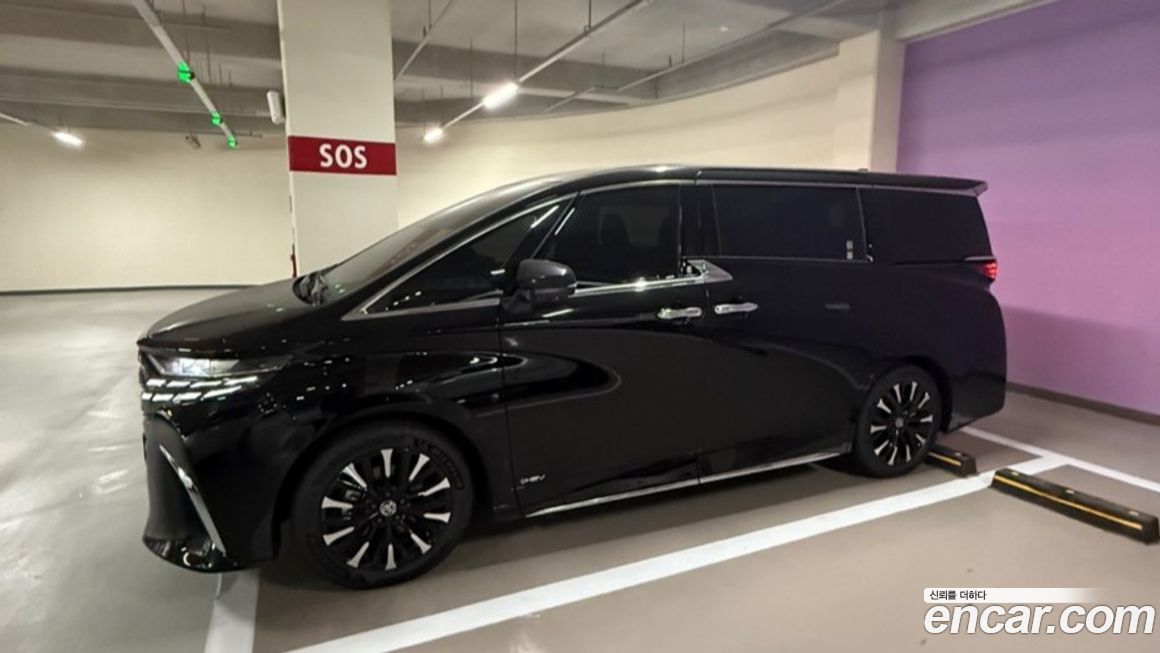 Toyota Alphard 2025