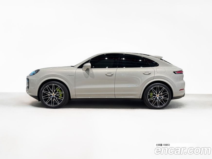 Porsche Cayenne 2024