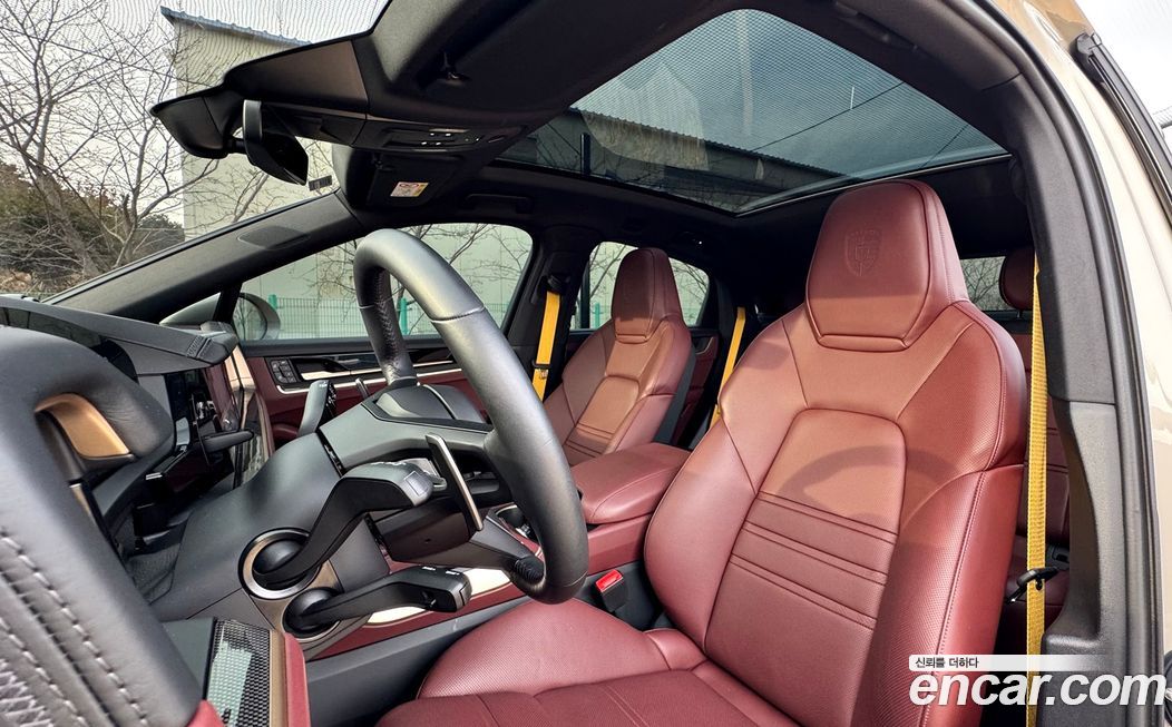 Porsche Cayenne 2024