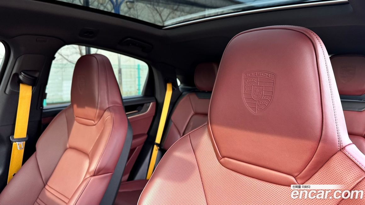 Porsche Cayenne 2024