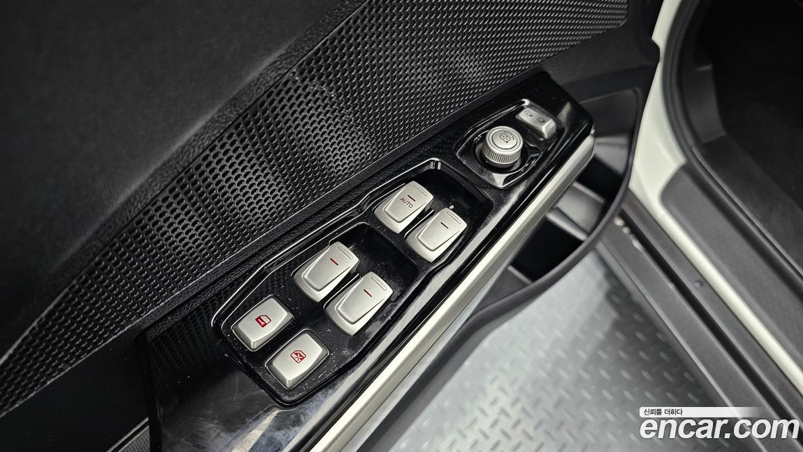 KG_Mobility_Ssangyong TIBOLI 2016