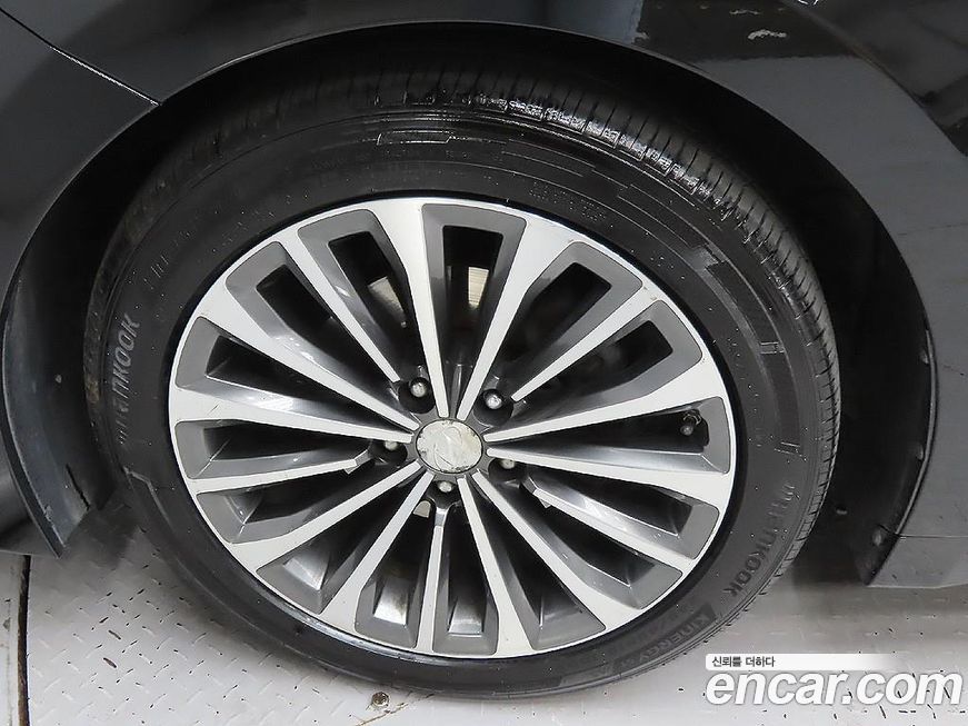 Hyundai Grandeur 2014