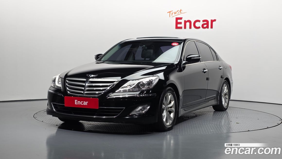 Hyundai Genesis 2012