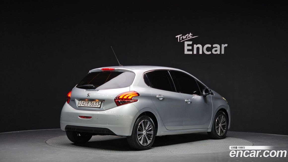 Peugeot 208 2019