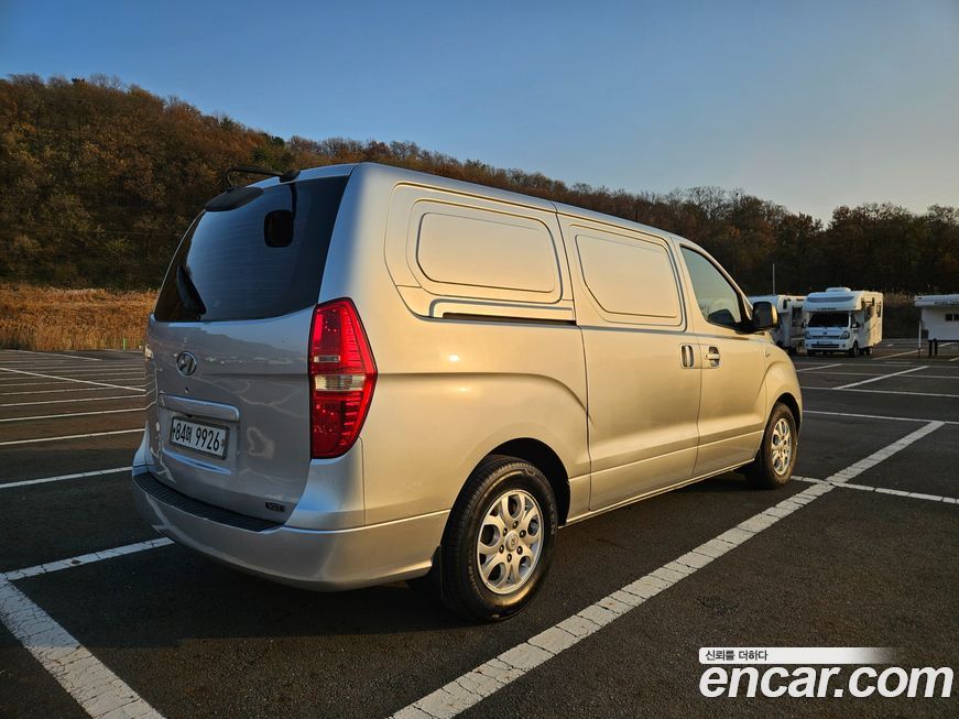 Hyundai Starex 2010