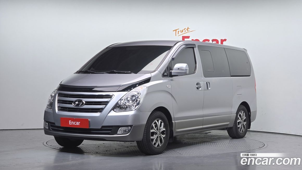 Hyundai Starex 2016