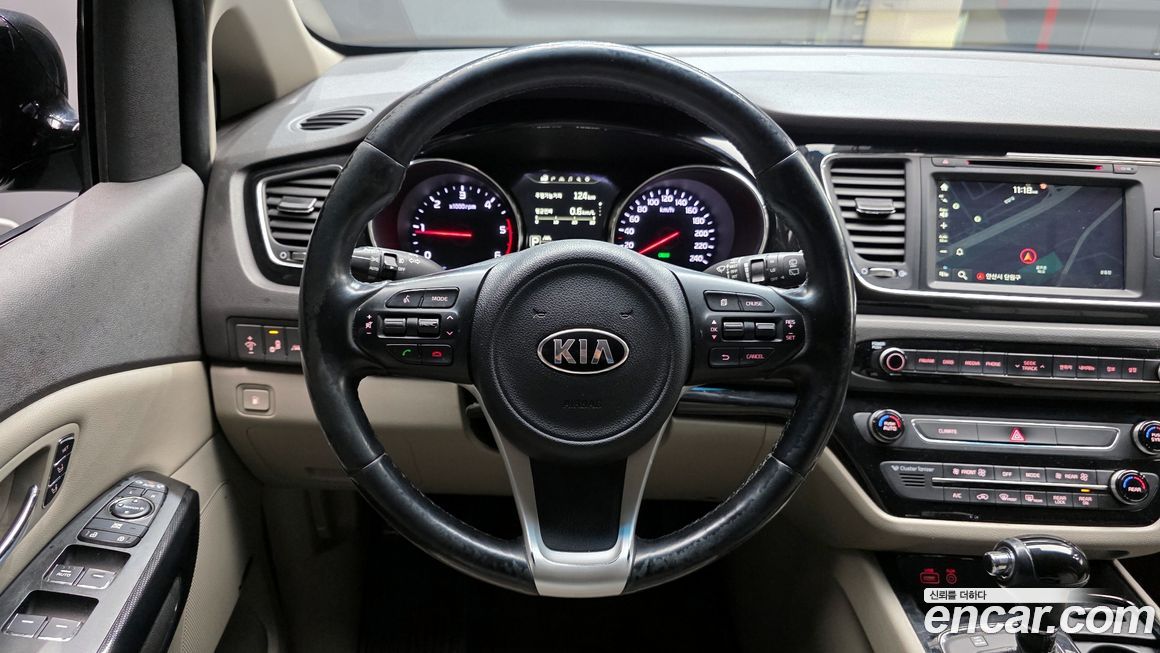 Kia Canival 2016