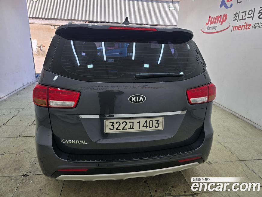 Kia Canival 2018