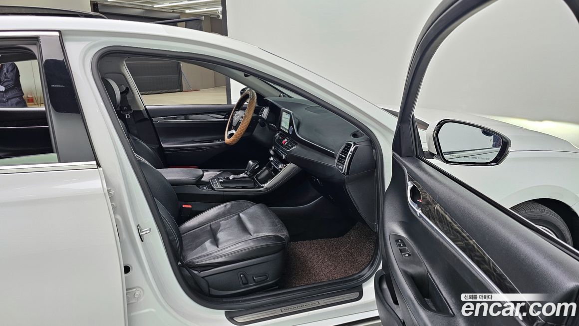 Hyundai Grandeur 2017