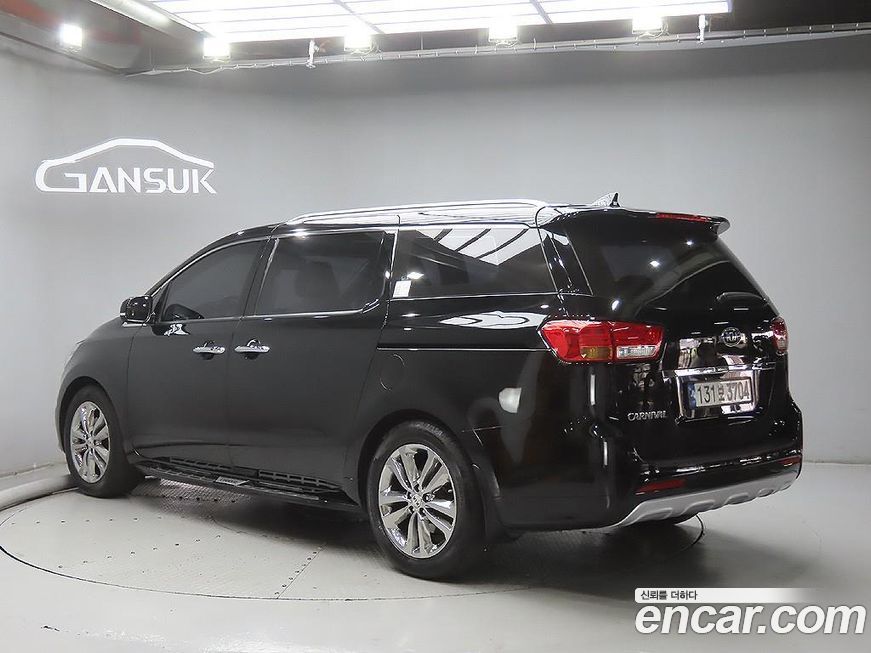 Kia Canival 2018