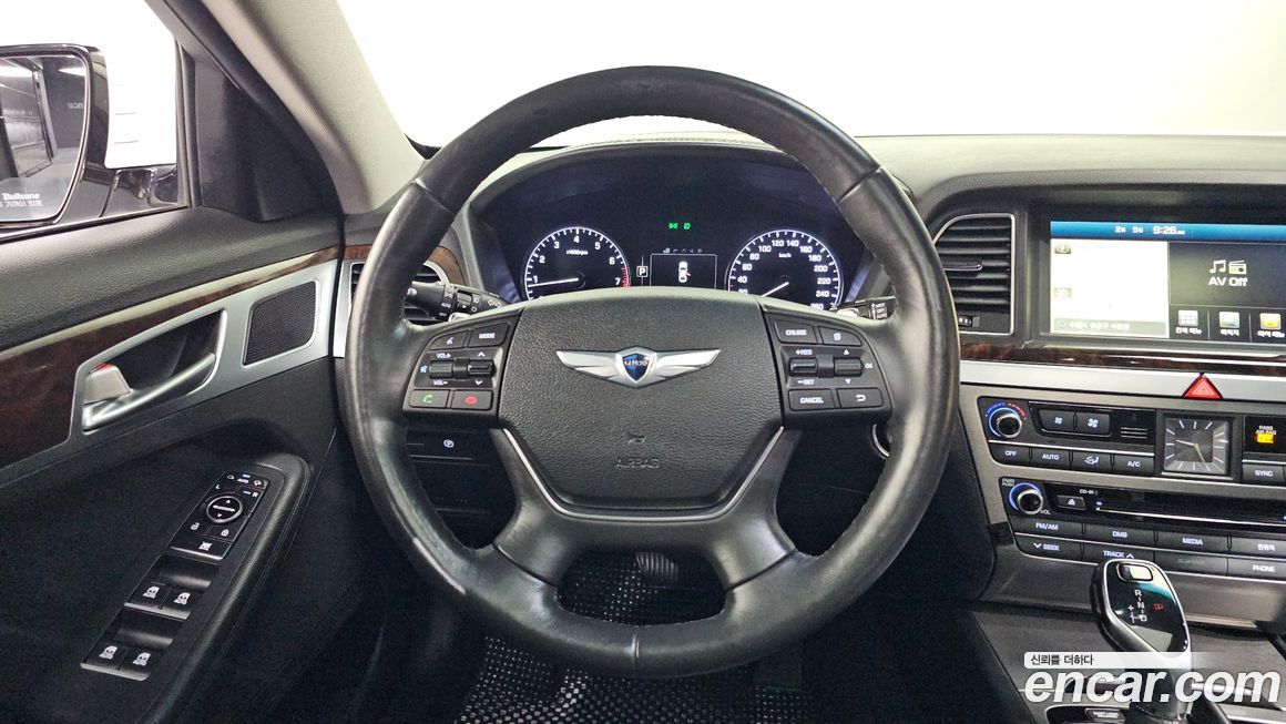 Hyundai Genesis 2016