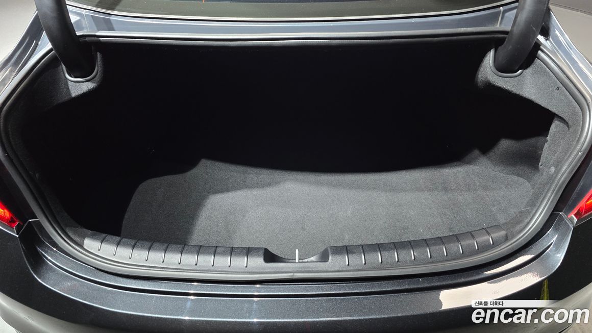 Hyundai Grandeur 2019