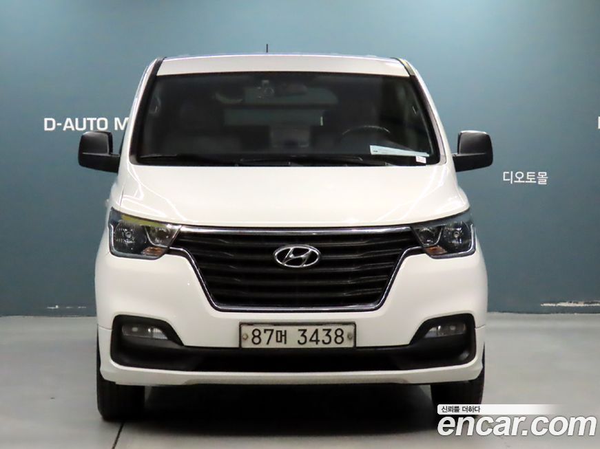 Hyundai Starex 2021