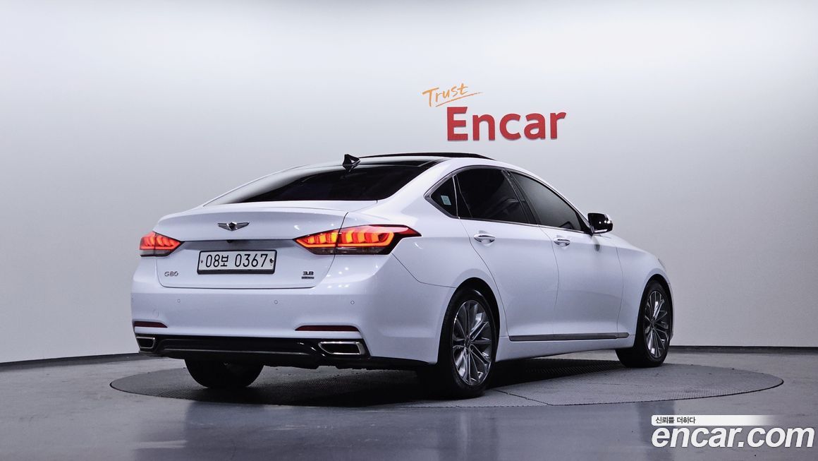 Hyundai Genesis 2016