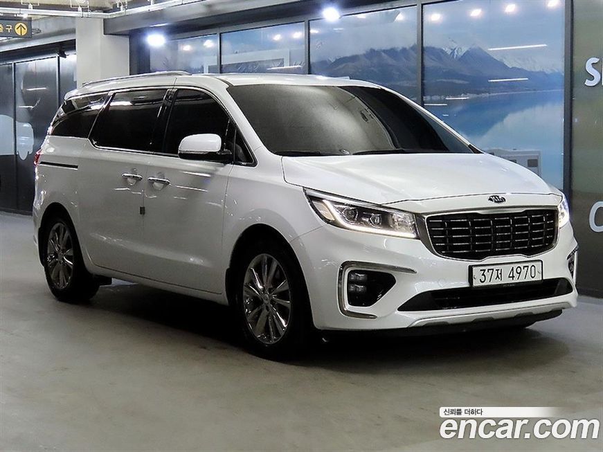 Kia Canival 2019