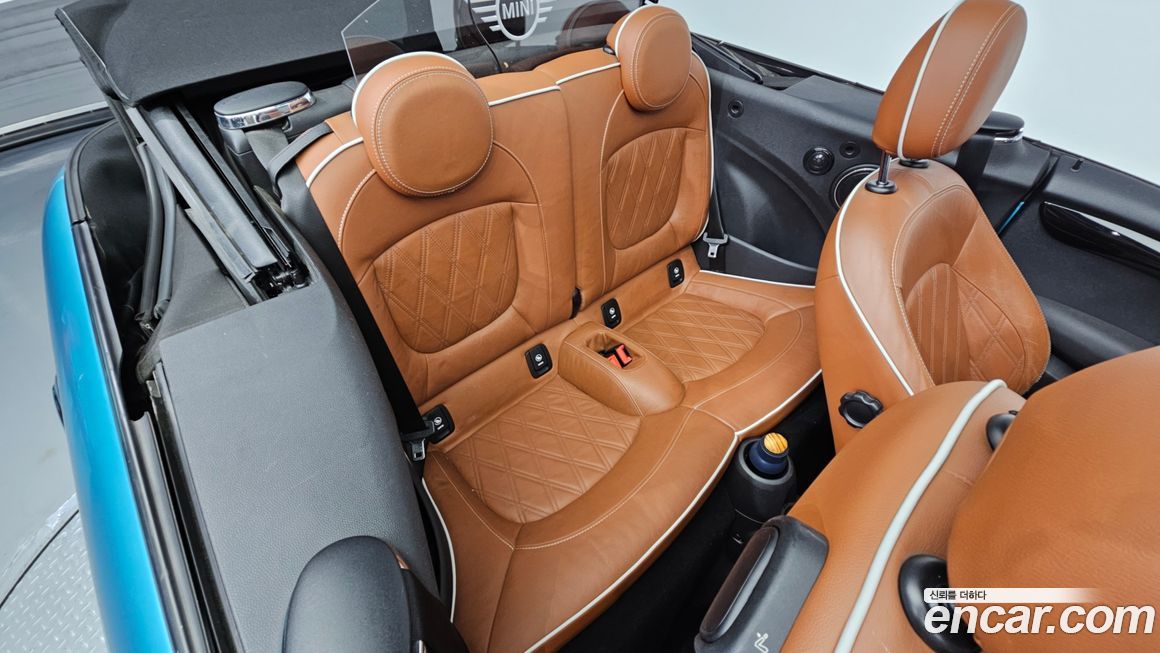 Mini Cooper Convertible 2016