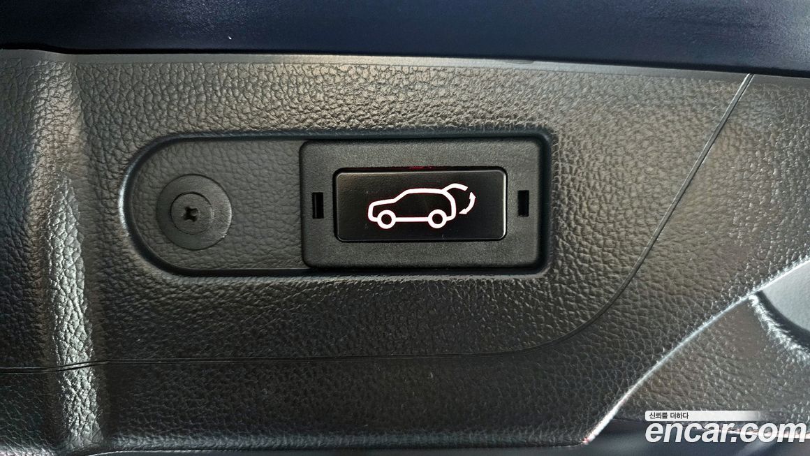 KG_Mobility_Ssangyong Rexton 2018