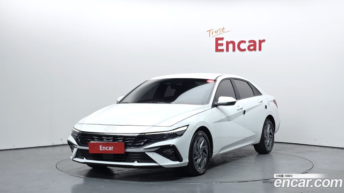 Hyundai AVANTE 2024