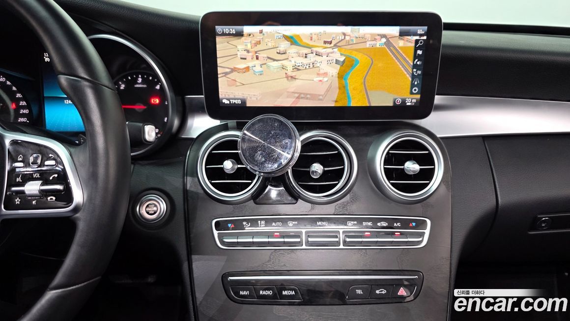 Mercedes-Benz C-Class 2019